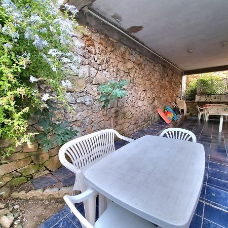 Appartamenti La Terrazza Sulle Ghiaie - Goelba Портоферайо Екстериор снимка