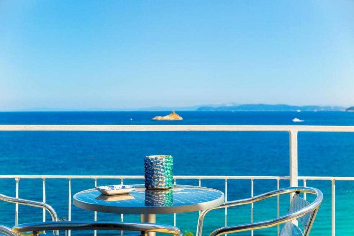 Appartamenti La Terrazza Sulle Ghiaie - Goelba Портоферайо Стая снимка